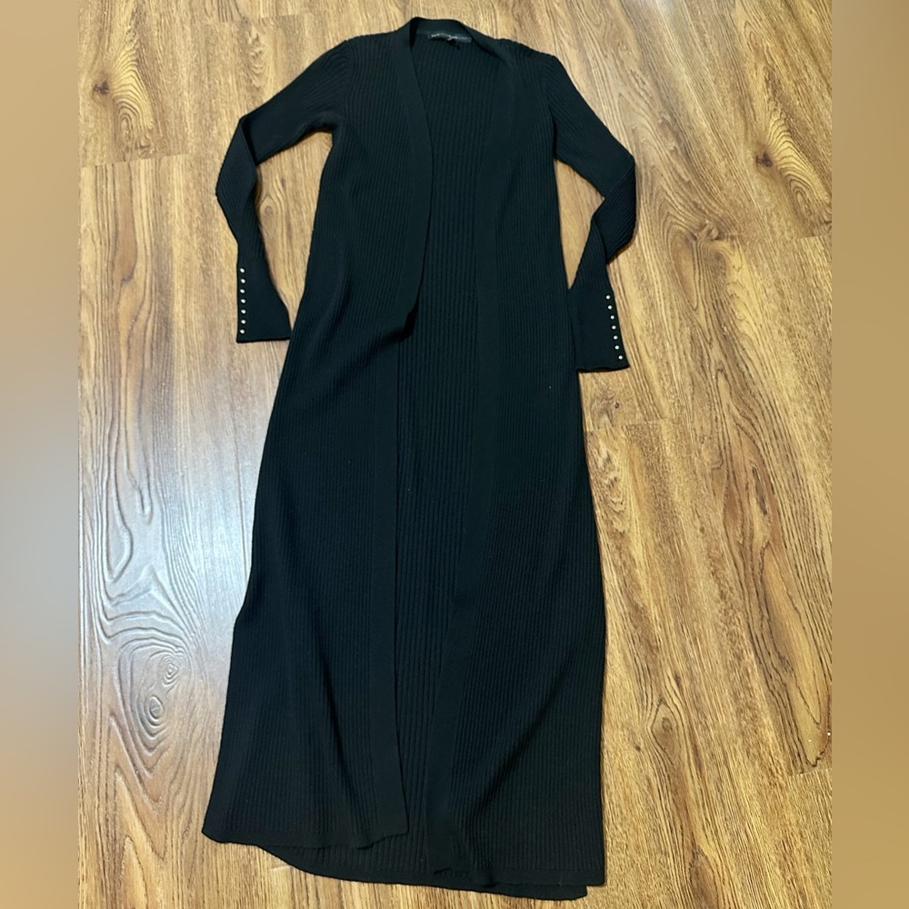 Stunning White House Black Market Long Cardigan